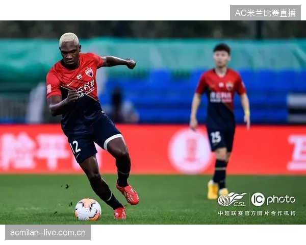 阿利米：足球场上无所不能的“万能球员”